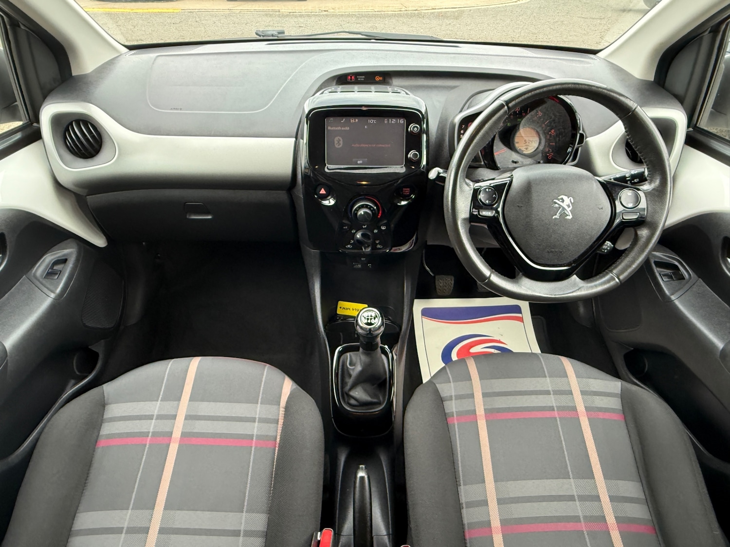 Used Peugeot 108 2014 for sale - 76391415: Photo 10