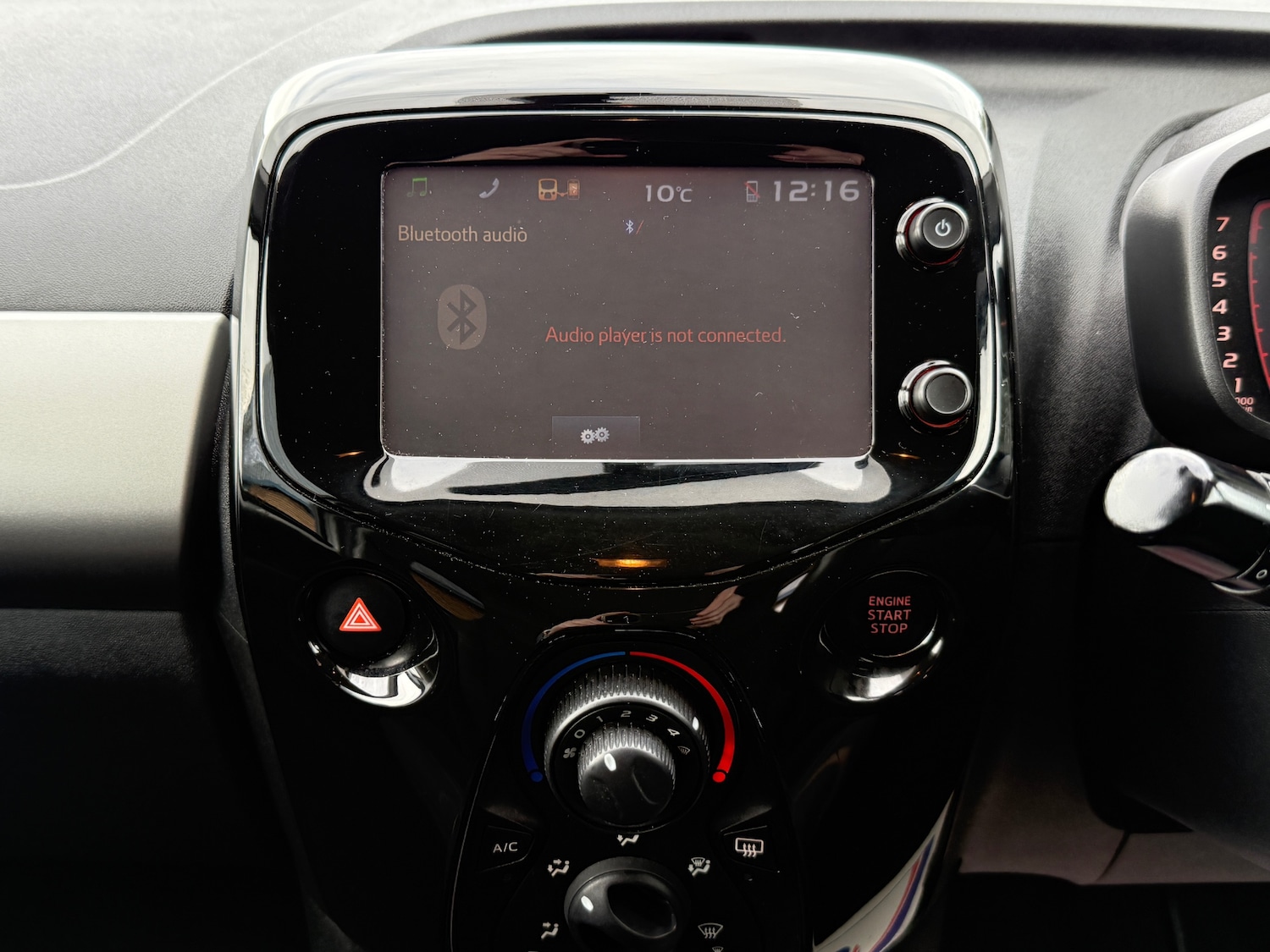 Used Peugeot 108 2014 for sale - 76391415: Photo 12