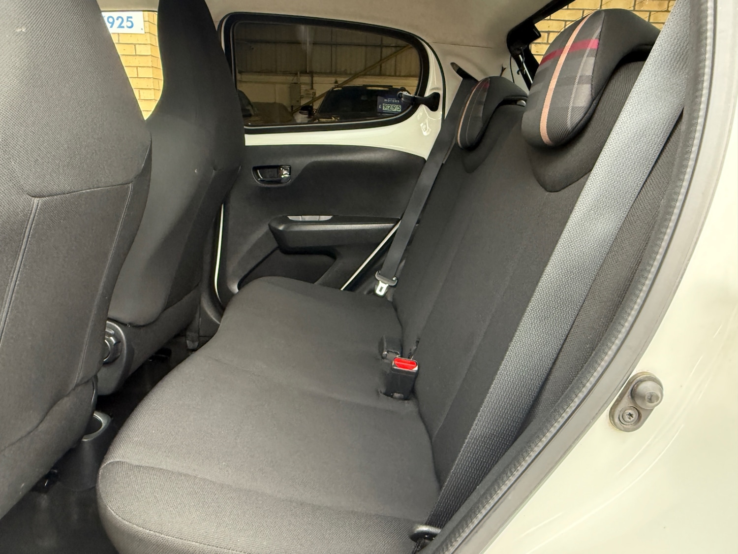 Used Peugeot 108 2014 for sale - 76391415: Photo 18