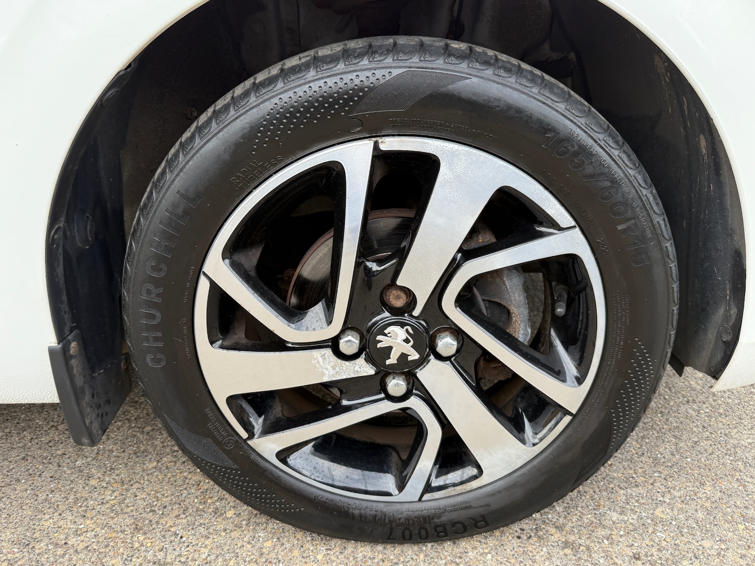 Used Peugeot 108 2014 for sale - 76391415: Photo 21