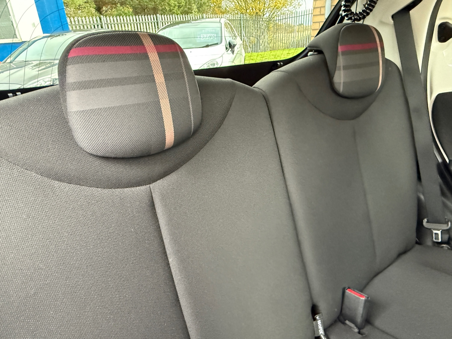 Used Peugeot 108 2014 for sale - 76391415: Photo 26