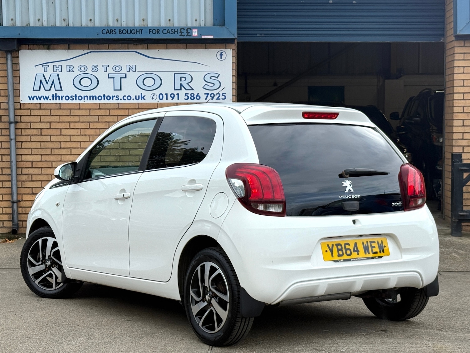 Used Peugeot 108 2014 for sale - 76391415: Photo 3
