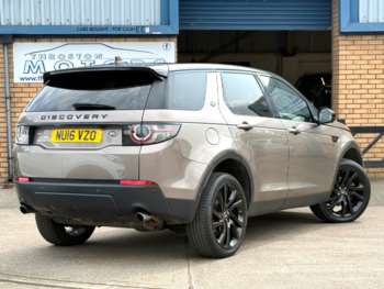 Used Land Rover Discovery Sport 2016 for sale - 74840517: Photo