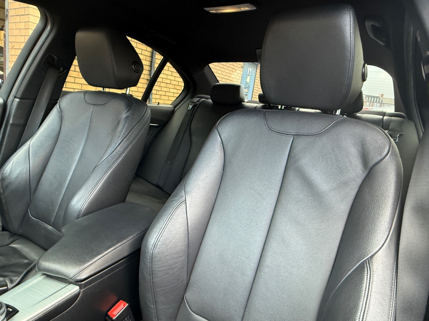 Used BMW 3 Series 2016 for sale - 77258090: Photo 29