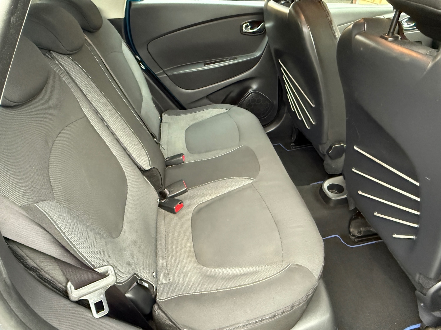 Used Renault Captur 2015 for sale - 76763343: Photo 19