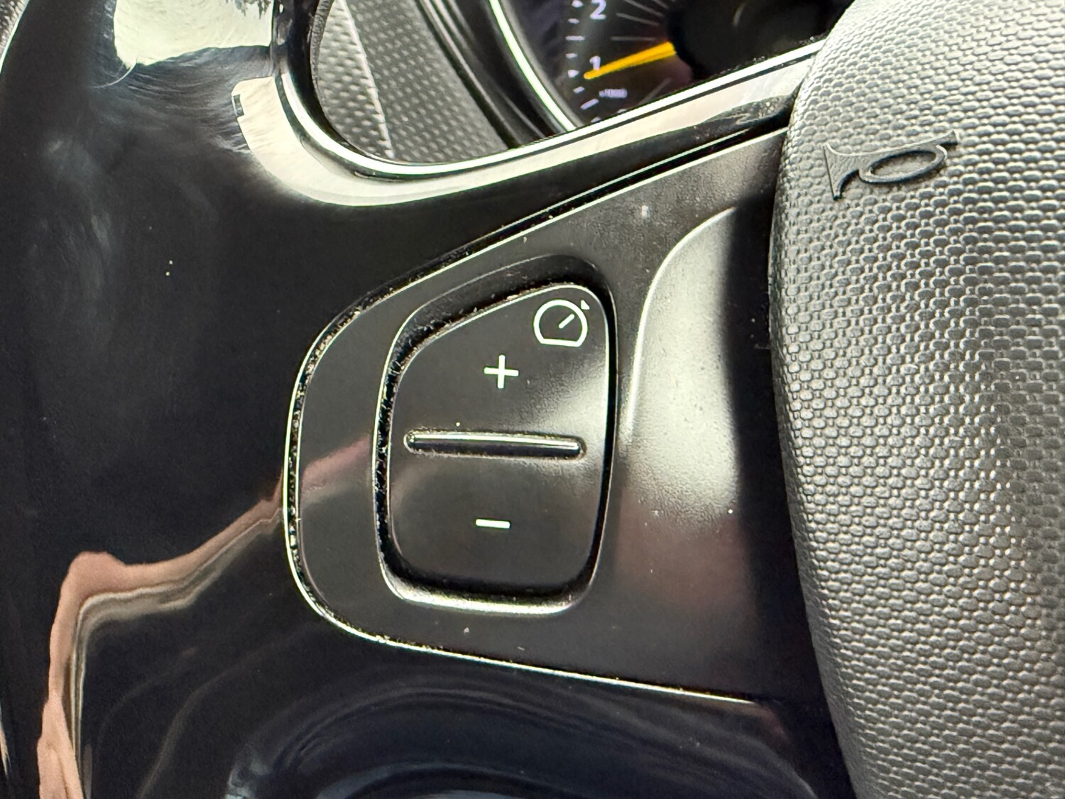 Used Renault Captur 2015 for sale - 76763343: Photo 33