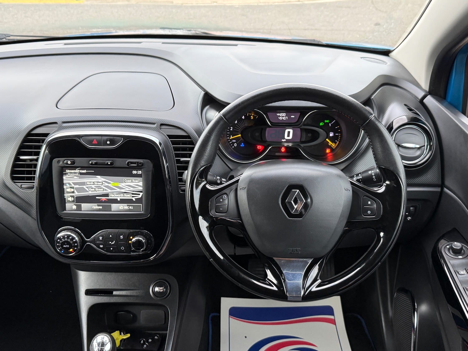 Used Renault Captur 2015 for sale - 76663727: Photo 11