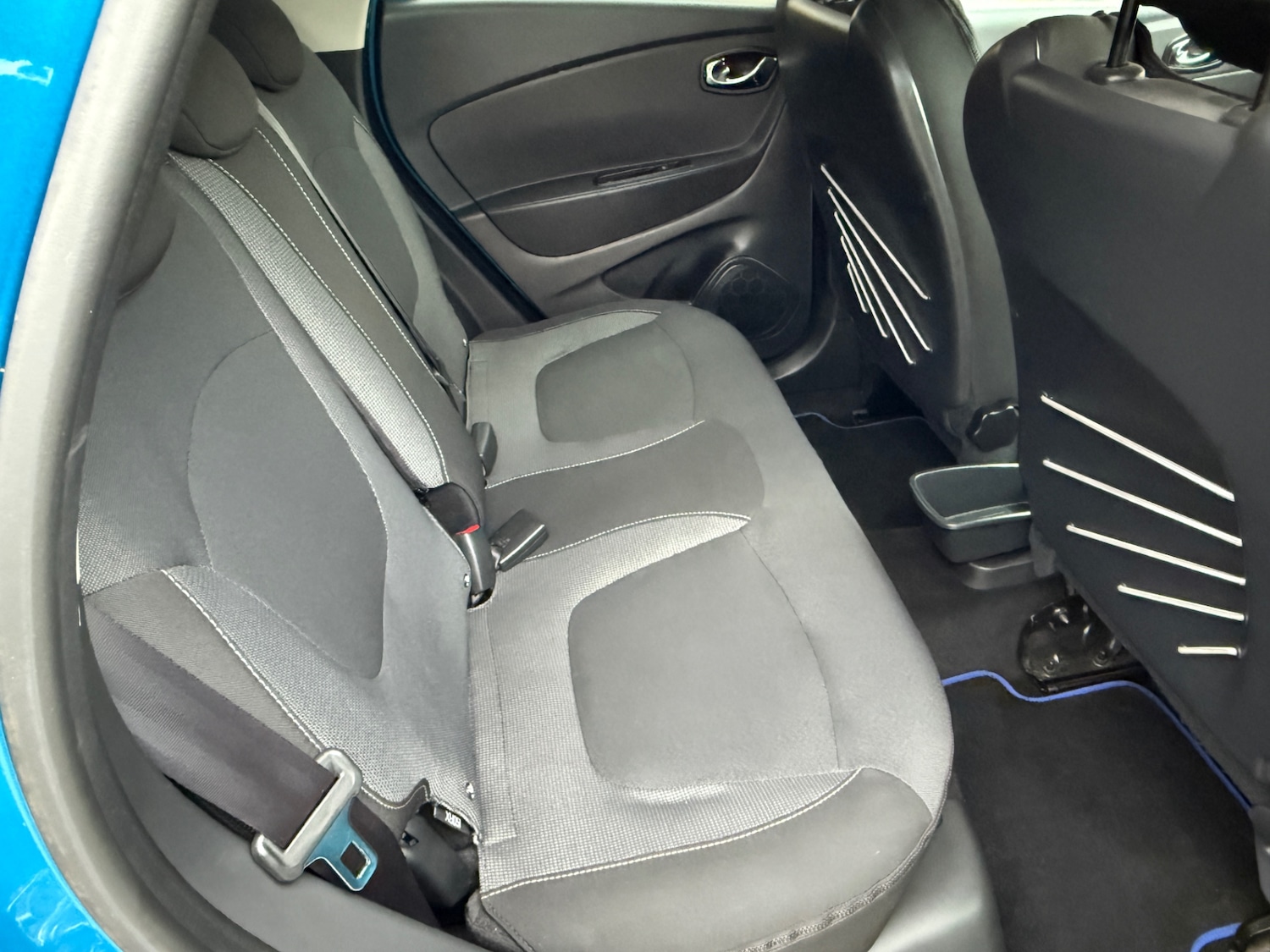 Used Renault Captur 2015 for sale - 76663727: Photo 19