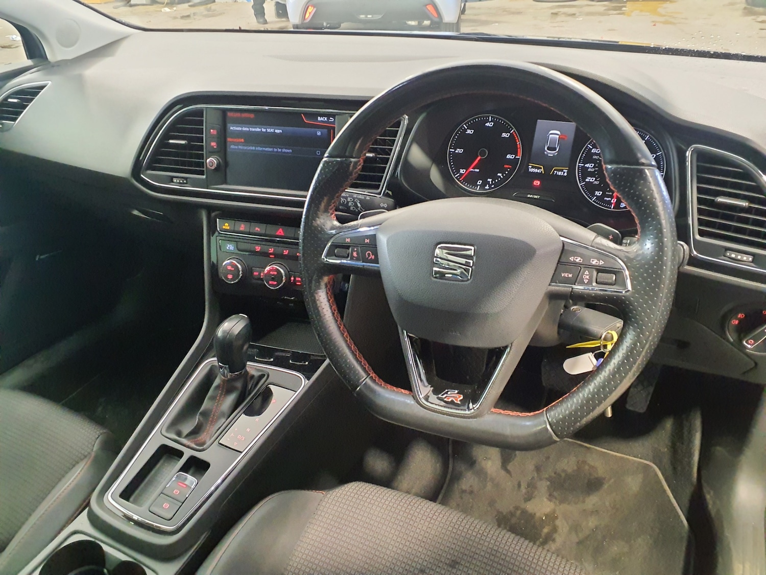 Used SEAT Leon 2018 for sale - 76478237: Photo 2