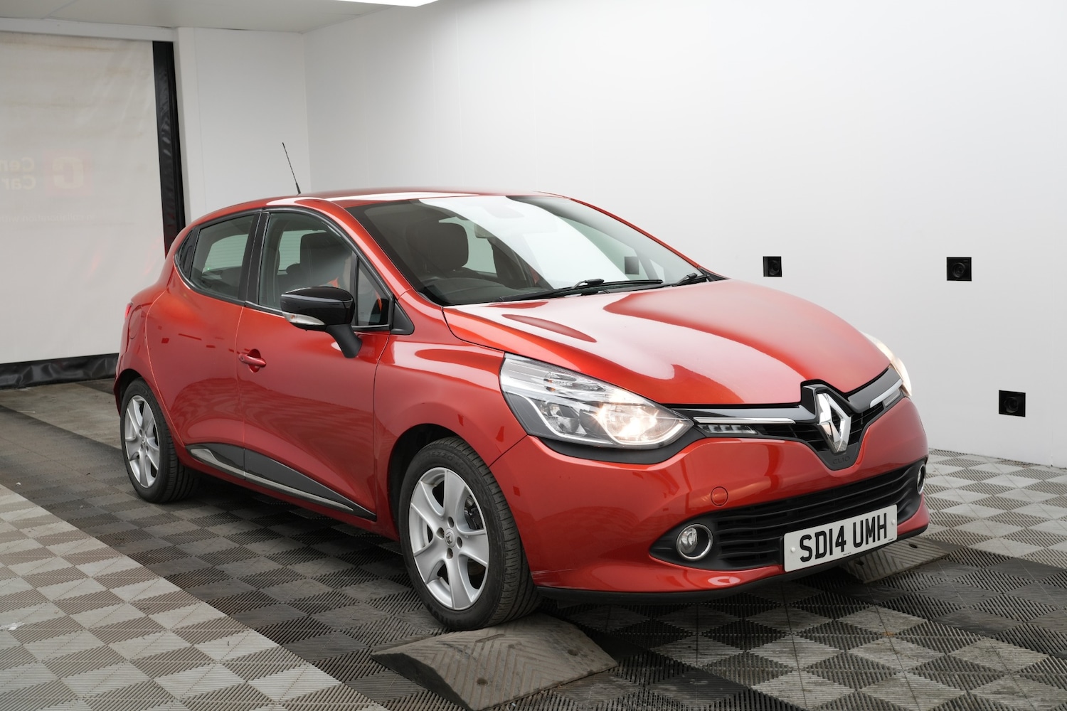 Used Renault Clio 2014 for sale - 76364361: Photo 1