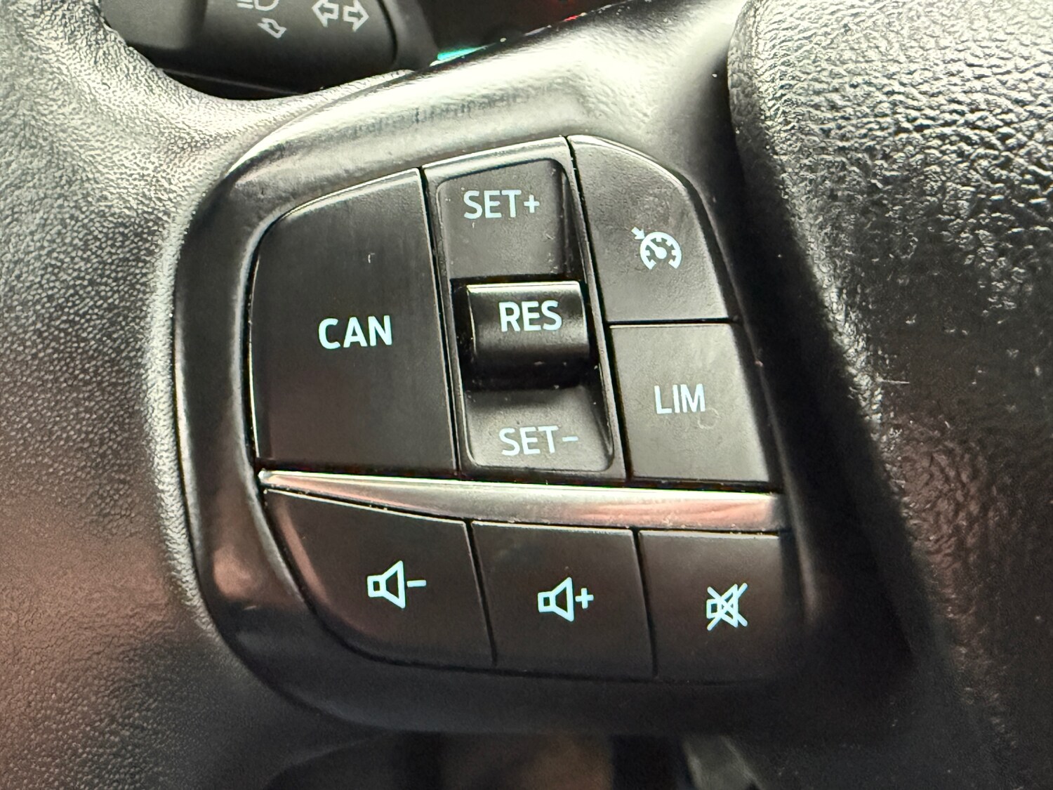 Used Ford Focus 2020 for sale - 77363804: Photo 30