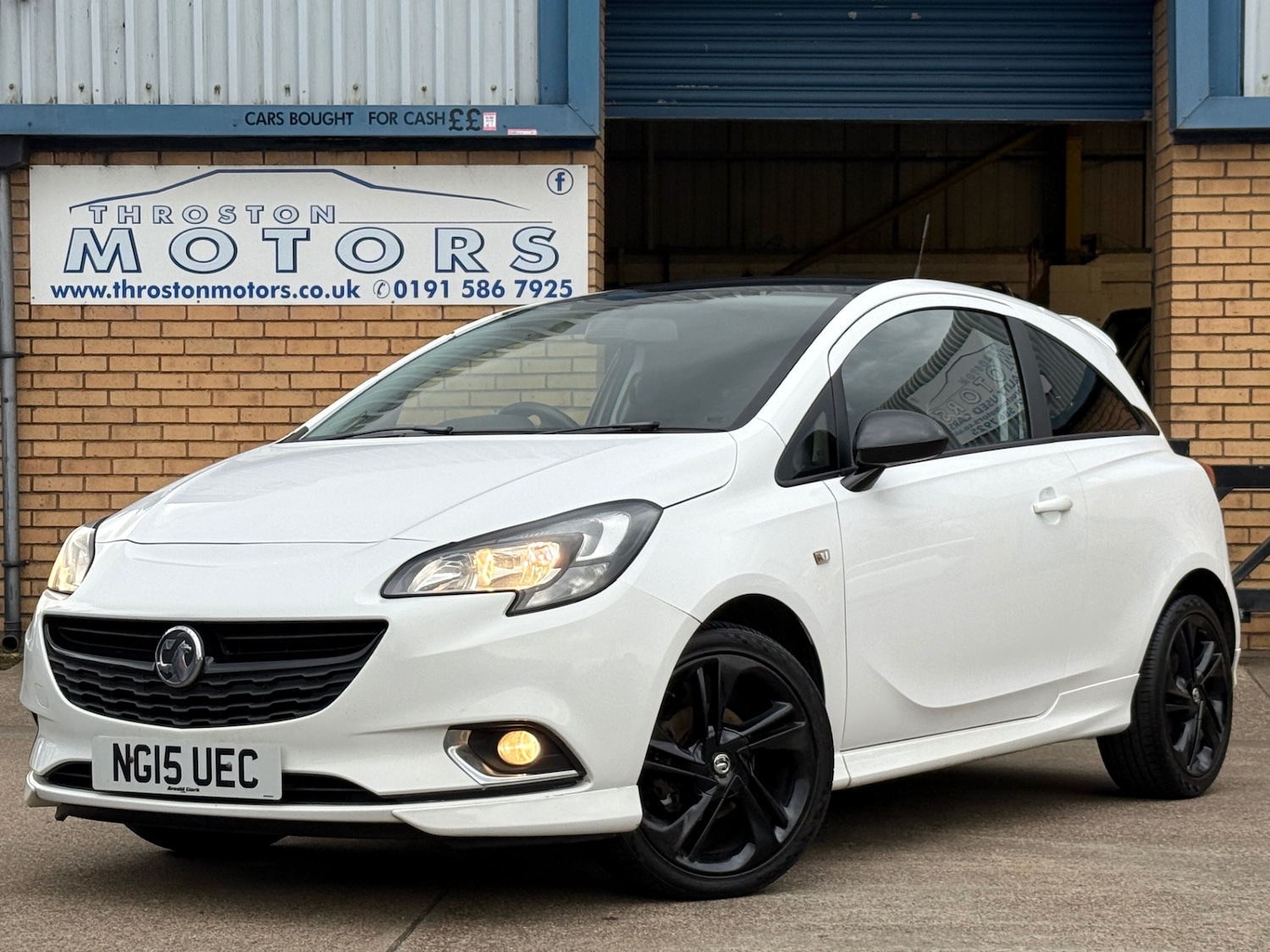 Used Vauxhall Corsa 2015 for sale - 76130338: Photo 2