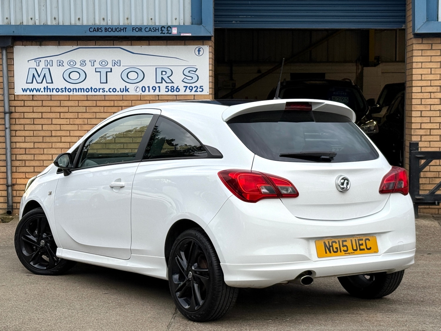 Used Vauxhall Corsa 2015 for sale - 76130338: Photo 3