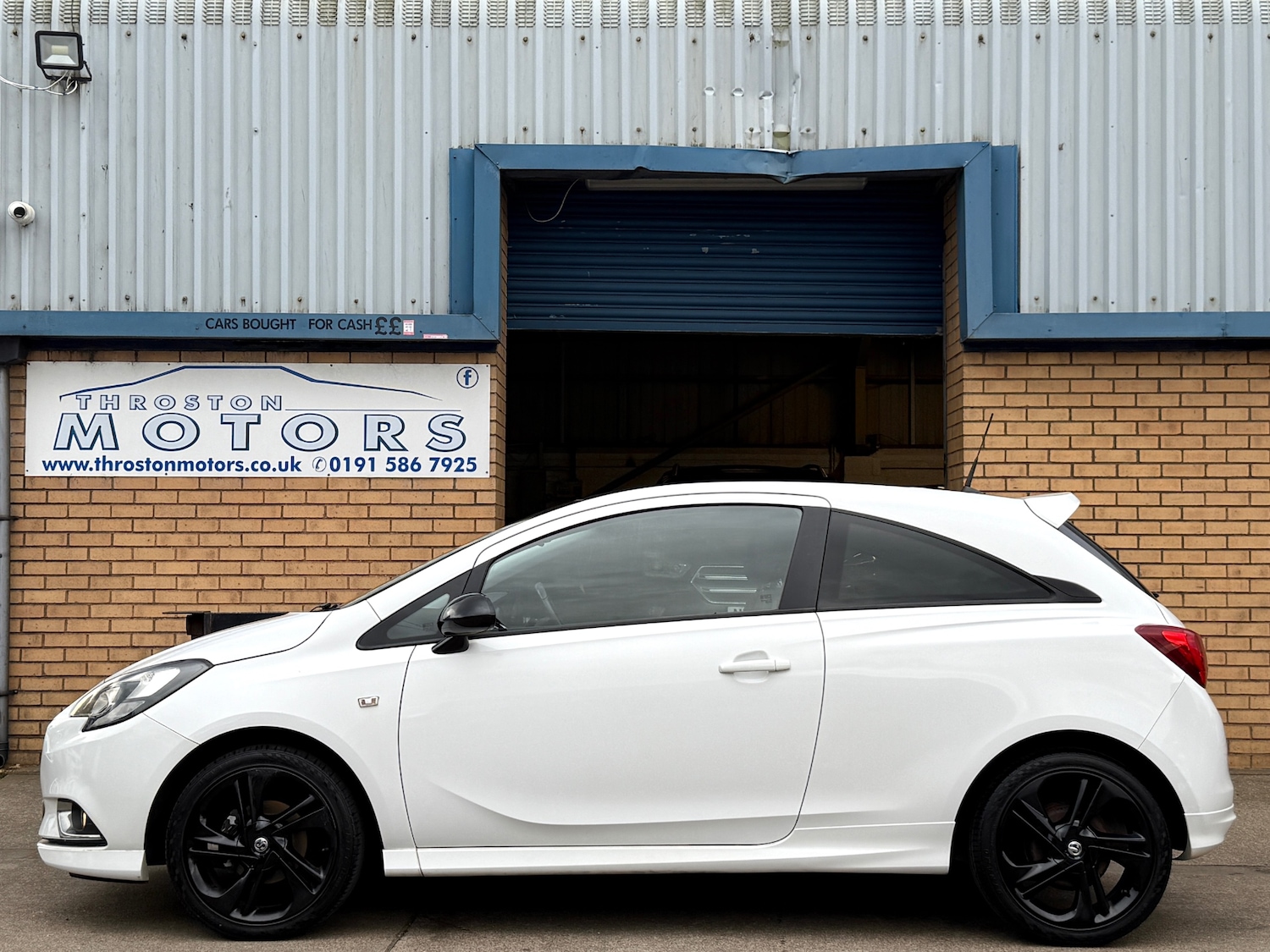 Used Vauxhall Corsa 2015 for sale - 76130338: Photo 5