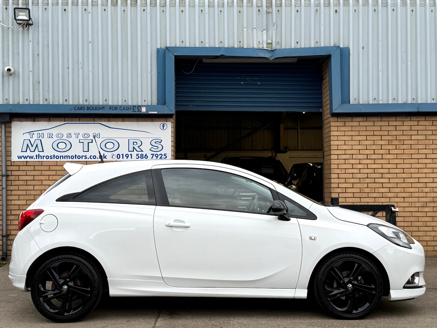Used Vauxhall Corsa 2015 for sale - 76130338: Photo 6