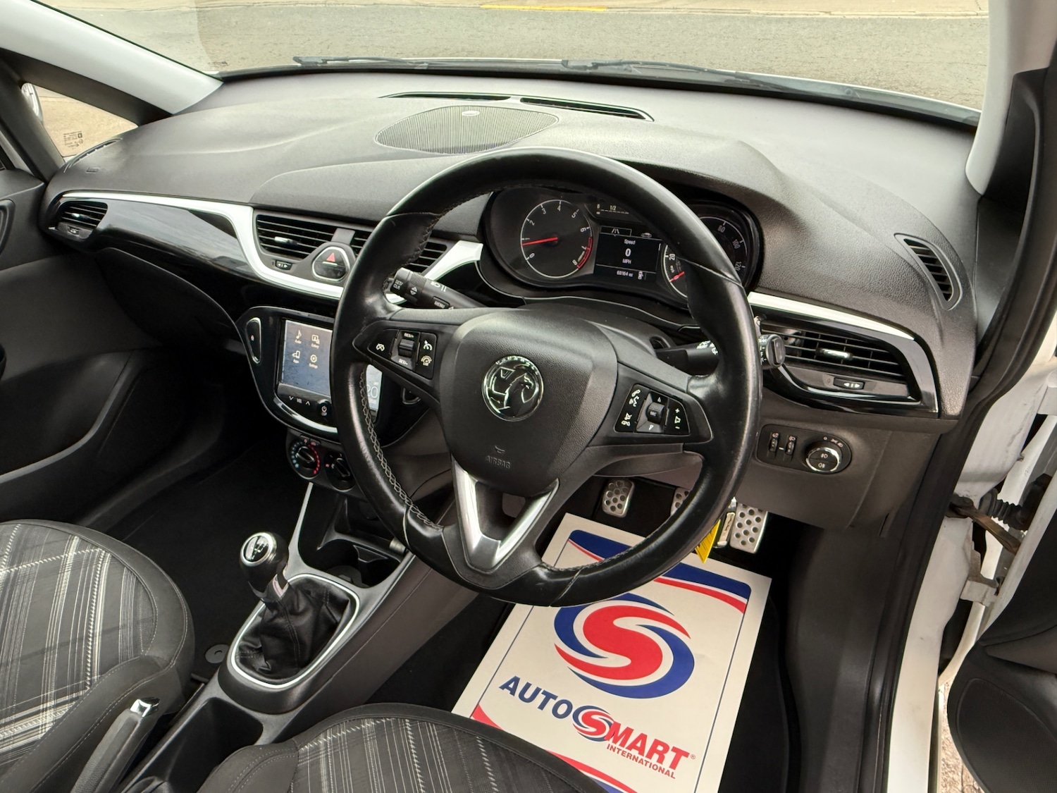 Used Vauxhall Corsa 2015 for sale - 76130338: Photo 9