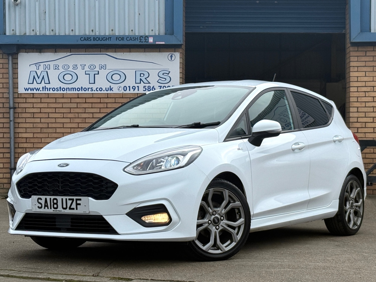 Used Ford Fiesta 2018 for sale - 77961749: Photo 2