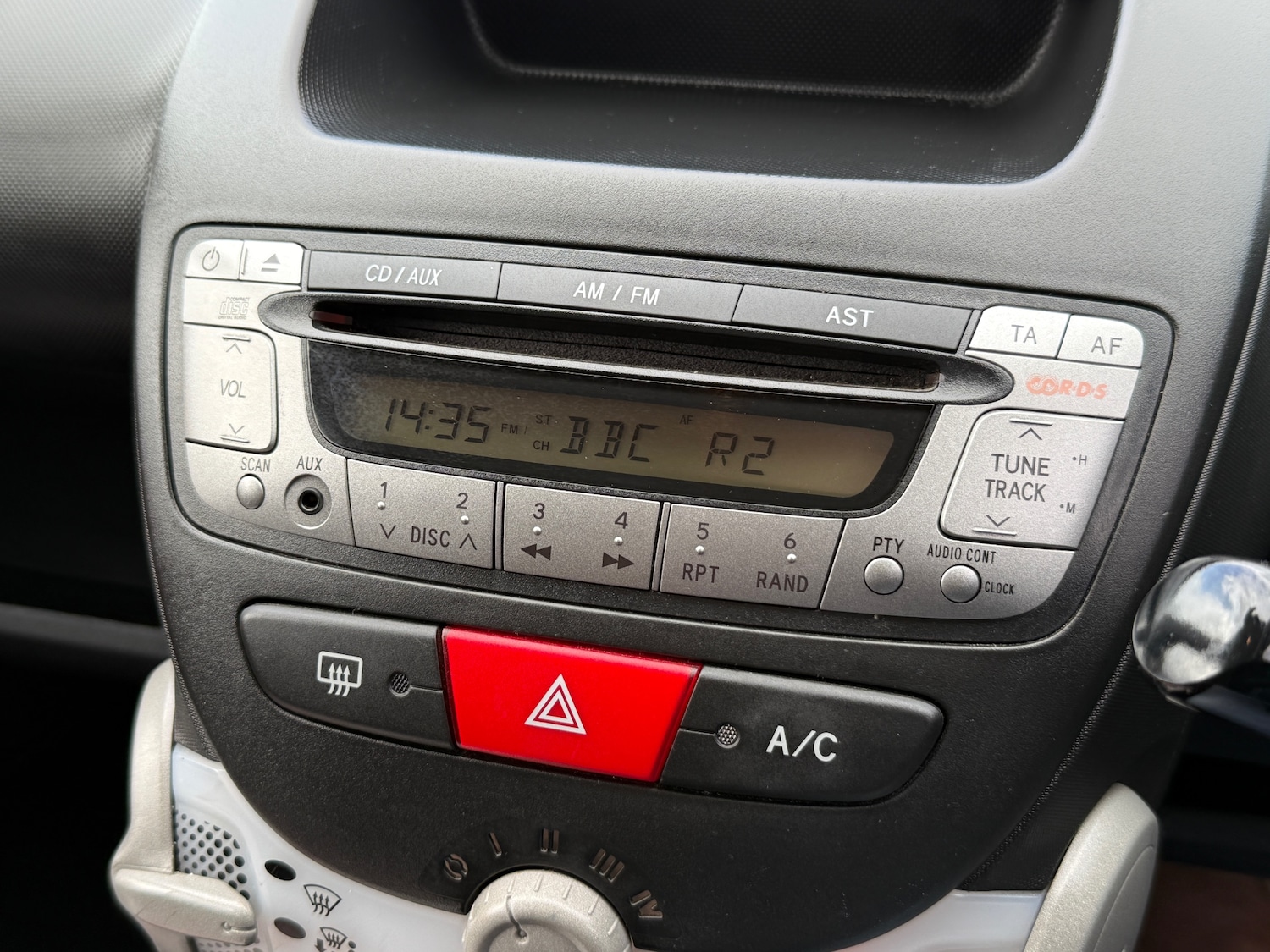 Vehicle 28