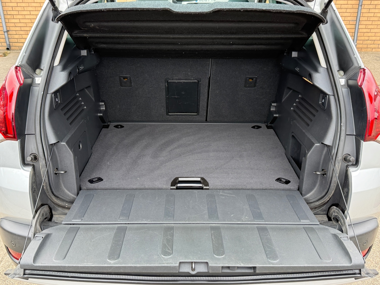 Vehicle 27