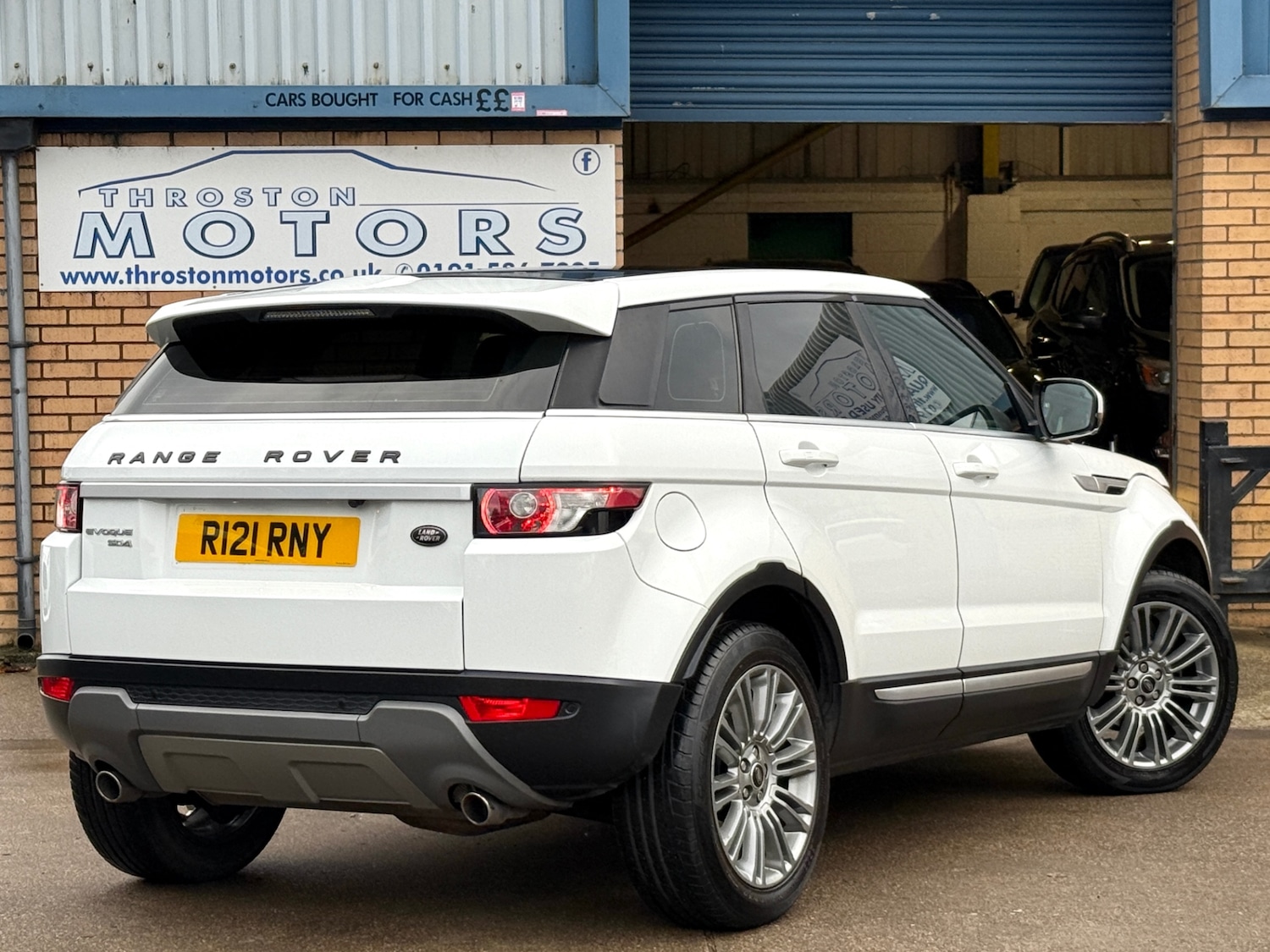 Used Land Rover Range Rover Evoque 2013 for sale - 76566230: Photo 4
