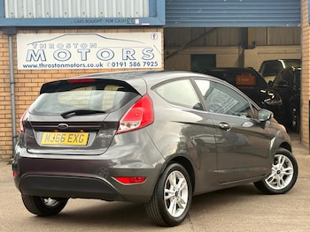Used Ford Fiesta 2016 for sale - 75909208: Photo