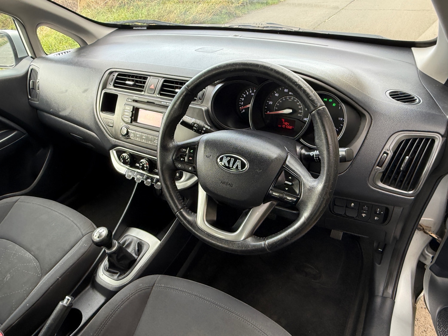 Kia Rio 2013 (13) - 1.25 2 5dr - Image 10