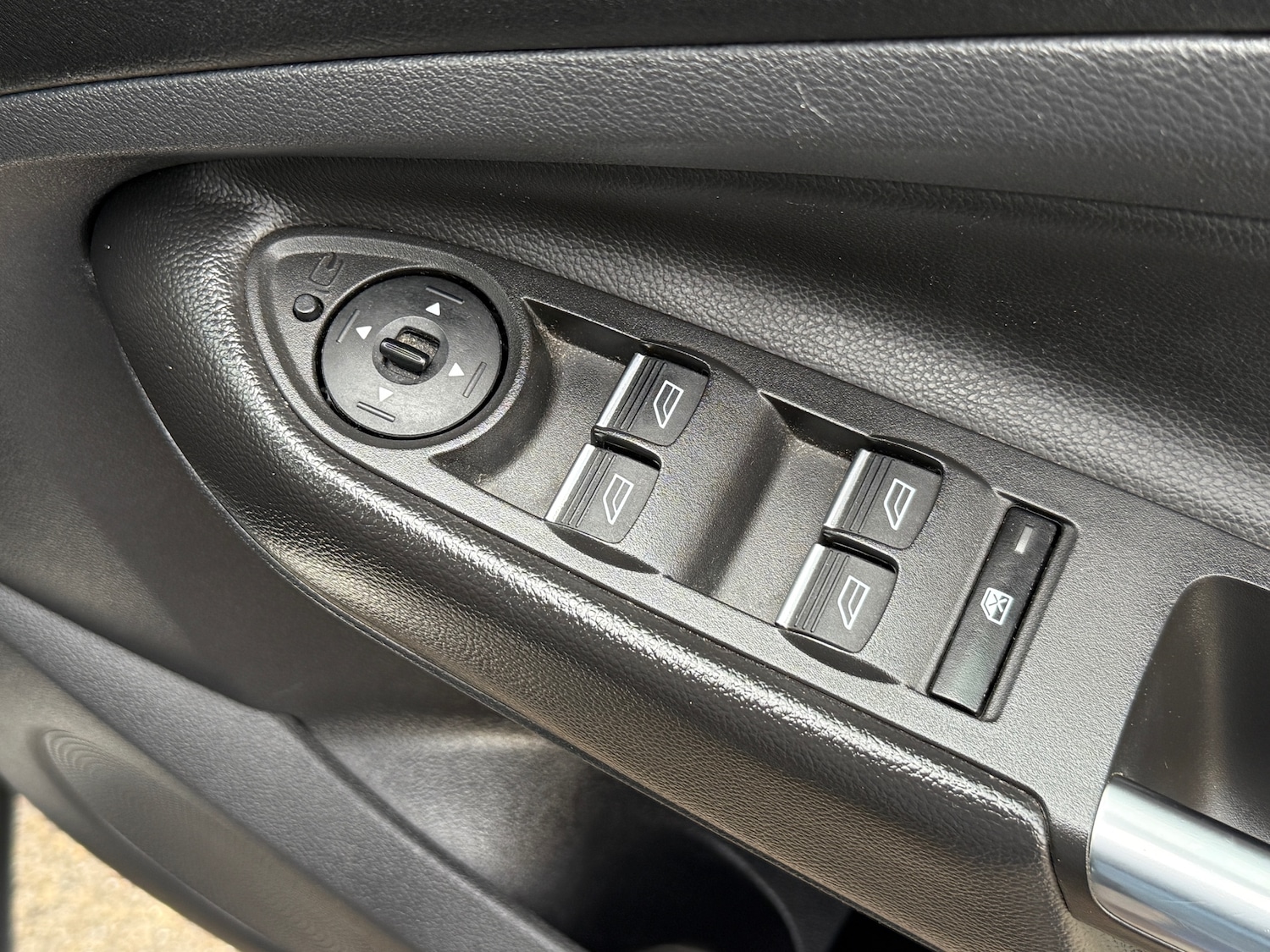 Used Ford Kuga 2016 for sale - 76159653: Photo 31