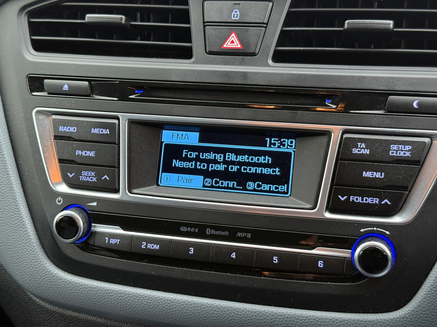 Used Hyundai i20 2015 for sale - 76449418: Photo 13