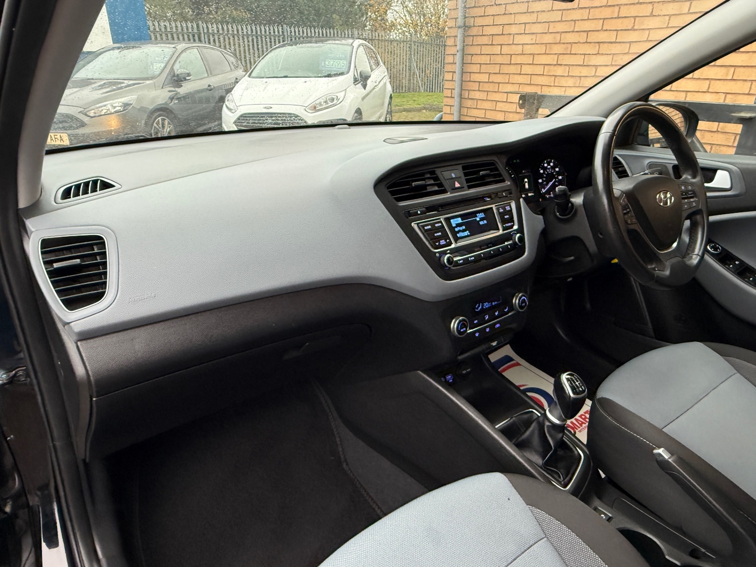 Used Hyundai i20 2015 for sale - 76449418: Photo 14