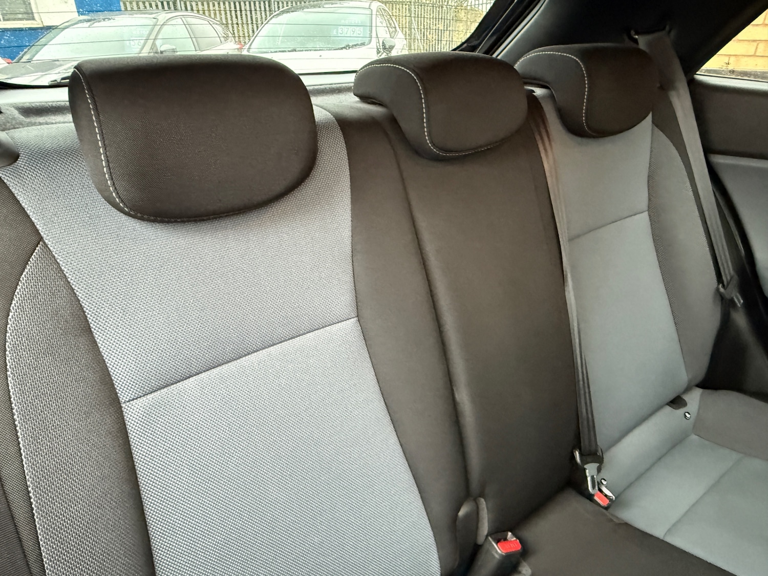 Used Hyundai i20 2015 for sale - 76449418: Photo 26