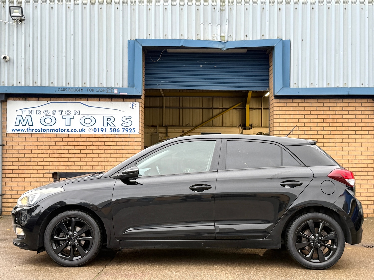 Used Hyundai i20 2015 for sale - 76449418: Photo 5