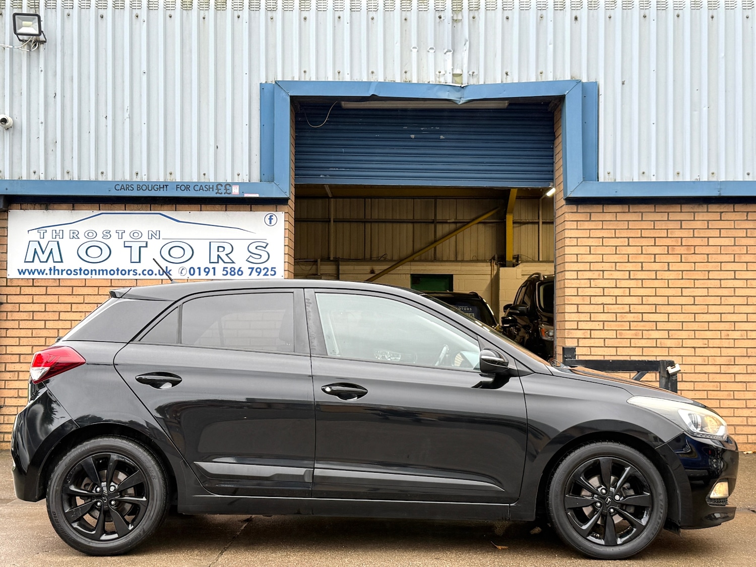 Used Hyundai i20 2015 for sale - 76449418: Photo 6