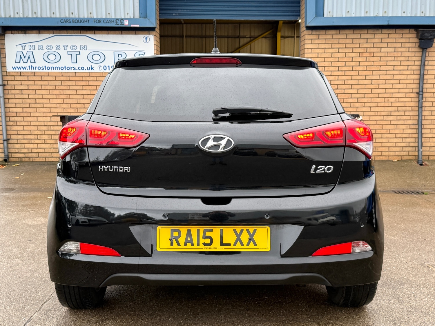 Used Hyundai i20 2015 for sale - 76449418: Photo 8