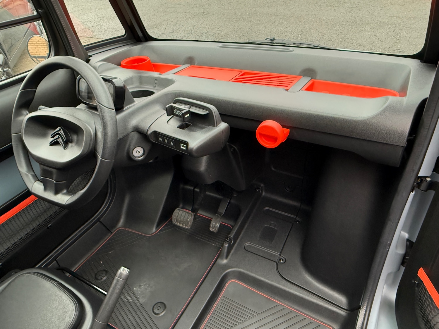 Used Citroen Ami 2024 for sale - 76982949: Photo 9