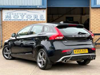 Used Volvo V40 2015 for sale - 74901223: Photo