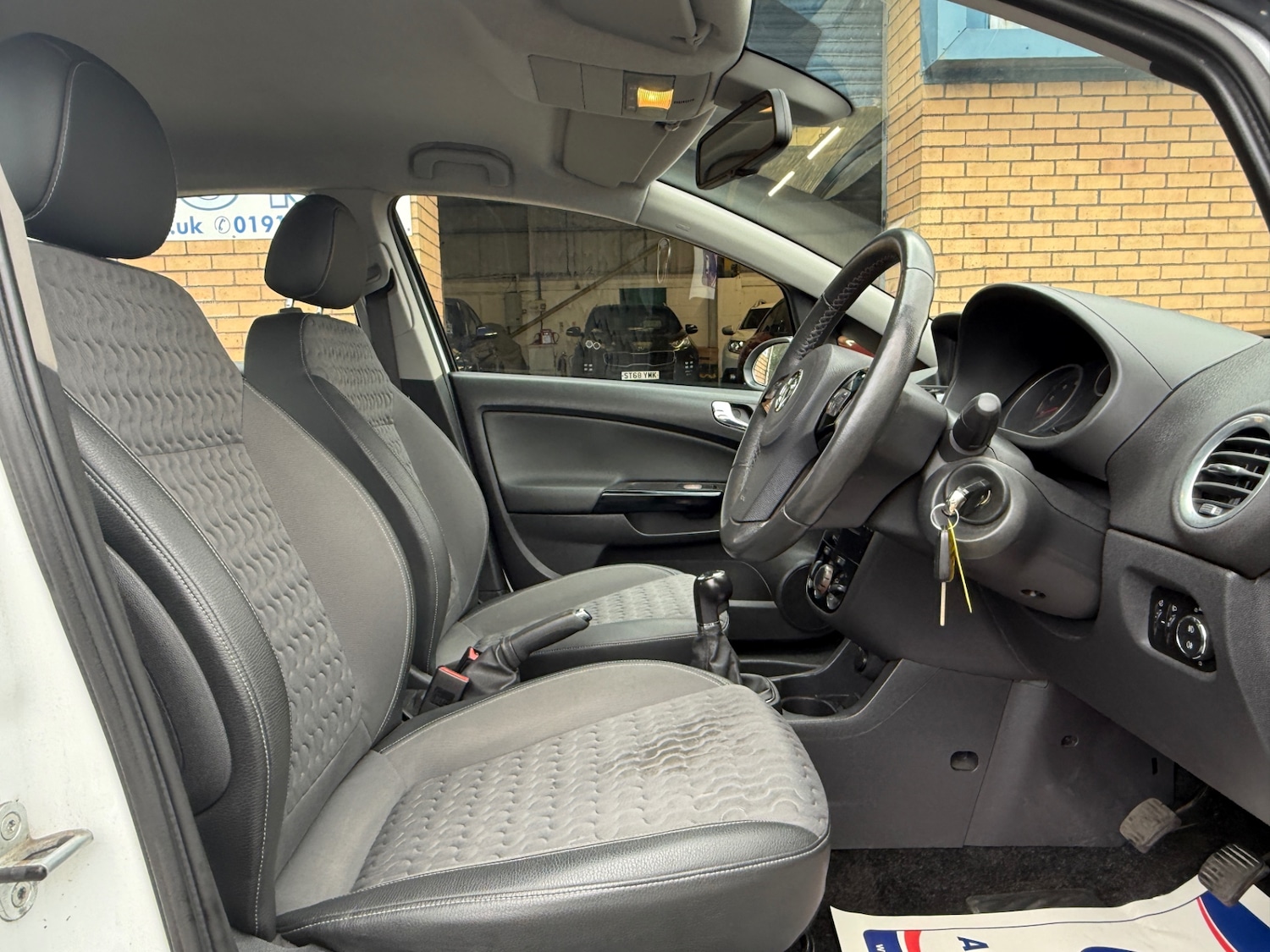 Used Vauxhall Corsa 2013 for sale - 77715327: Photo 17