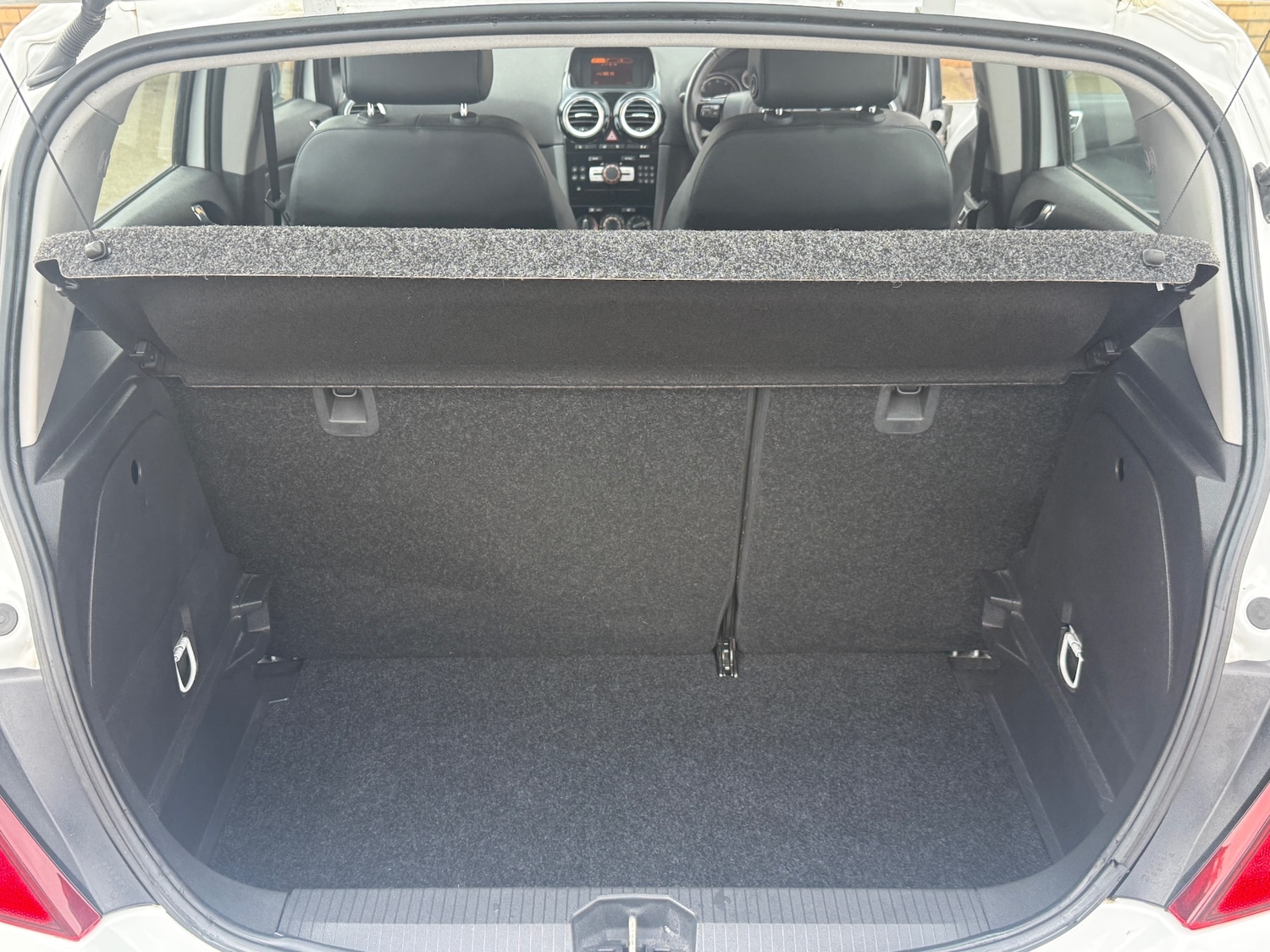 Used Vauxhall Corsa 2013 for sale - 77715327: Photo 20