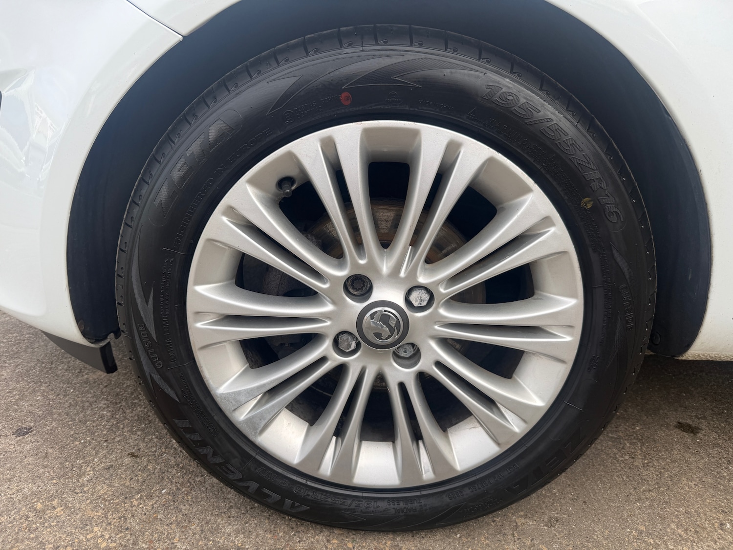 Used Vauxhall Corsa 2013 for sale - 77715327: Photo 22