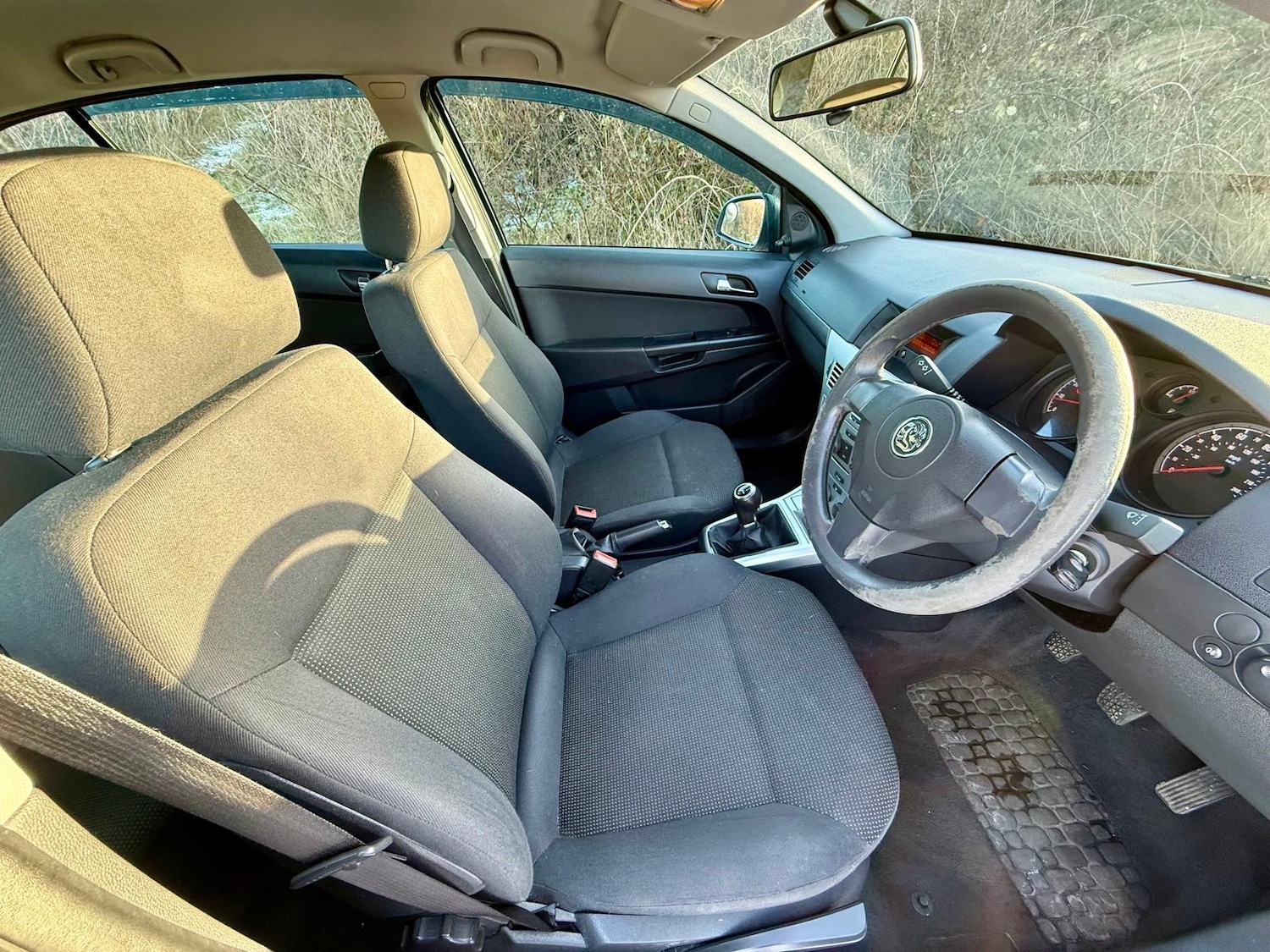 Used Vauxhall Astra 2010 for sale - 77180318: Photo 8