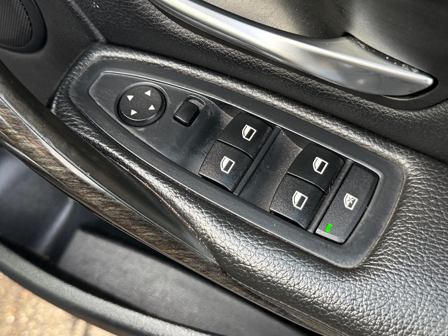 Used BMW 3 Series 2013 for sale - 77196511: Photo 32