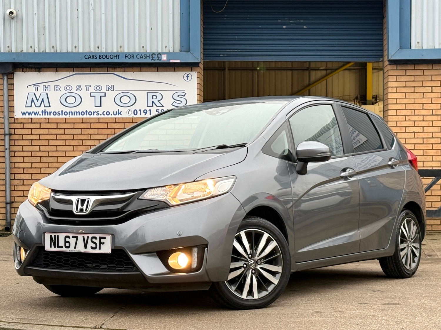 Used Honda Jazz 2017 for sale - 77282504: Photo 2