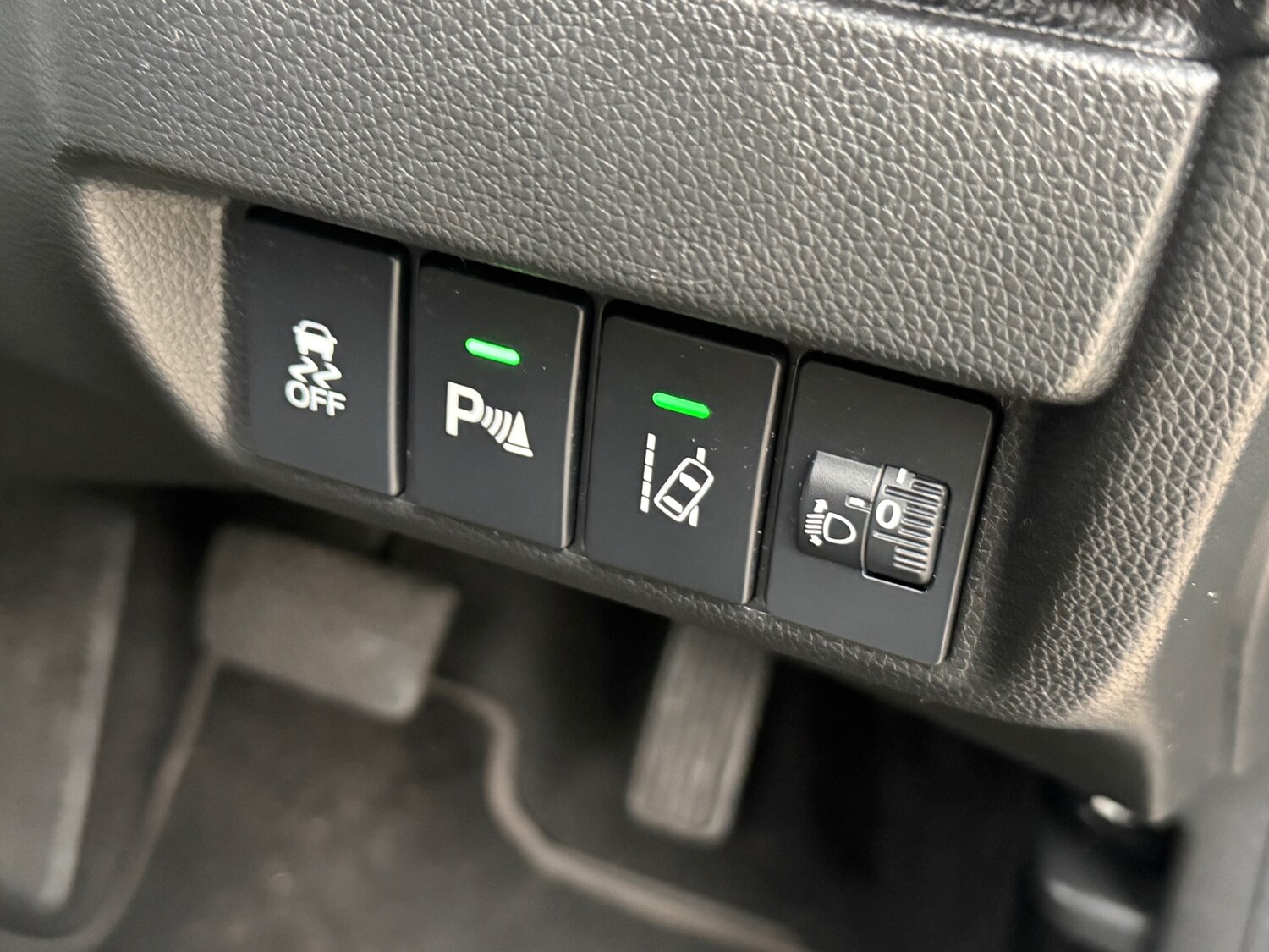 Used Honda Jazz 2017 for sale - 77282504: Photo 30