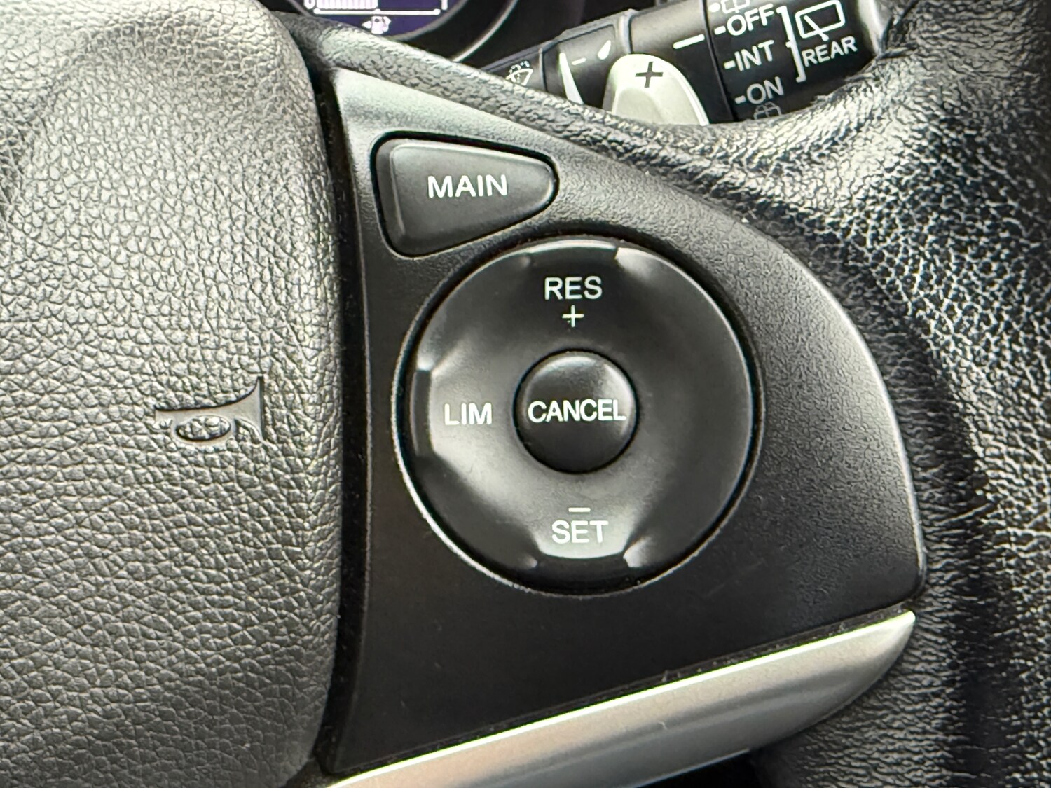 Used Honda Jazz 2017 for sale - 77282504: Photo 32