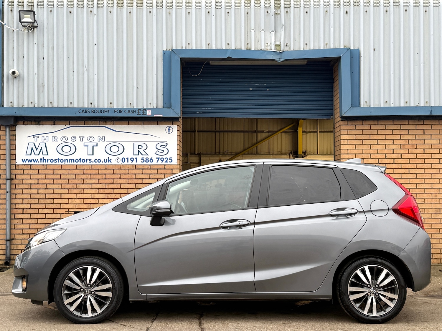 Used Honda Jazz 2017 for sale - 77282504: Photo 5