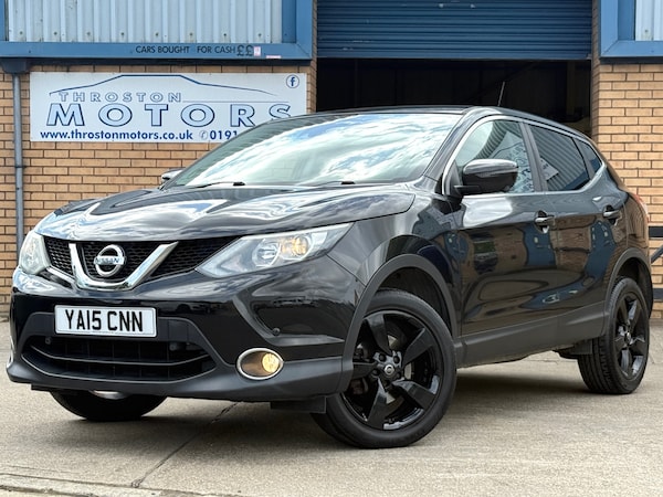 Used Nissan Qashqai 2015 for sale - 75169008: Photo 2