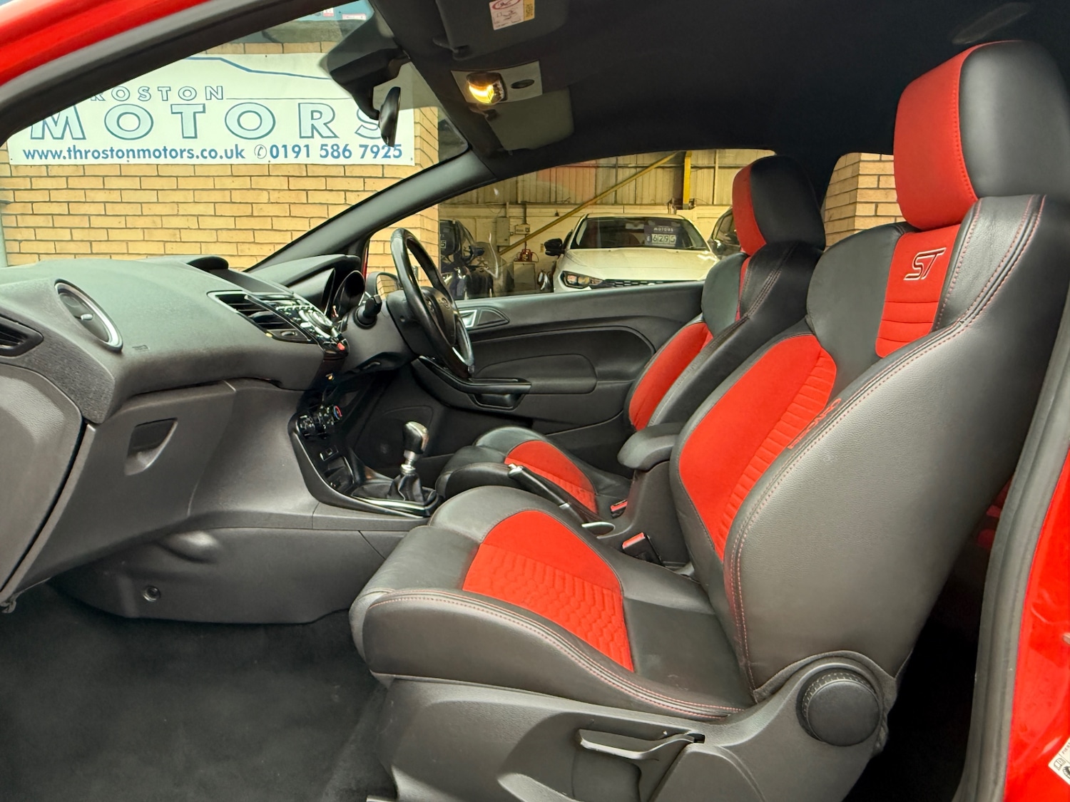 Used Ford Fiesta 2013 for sale - 76600073: Photo 16