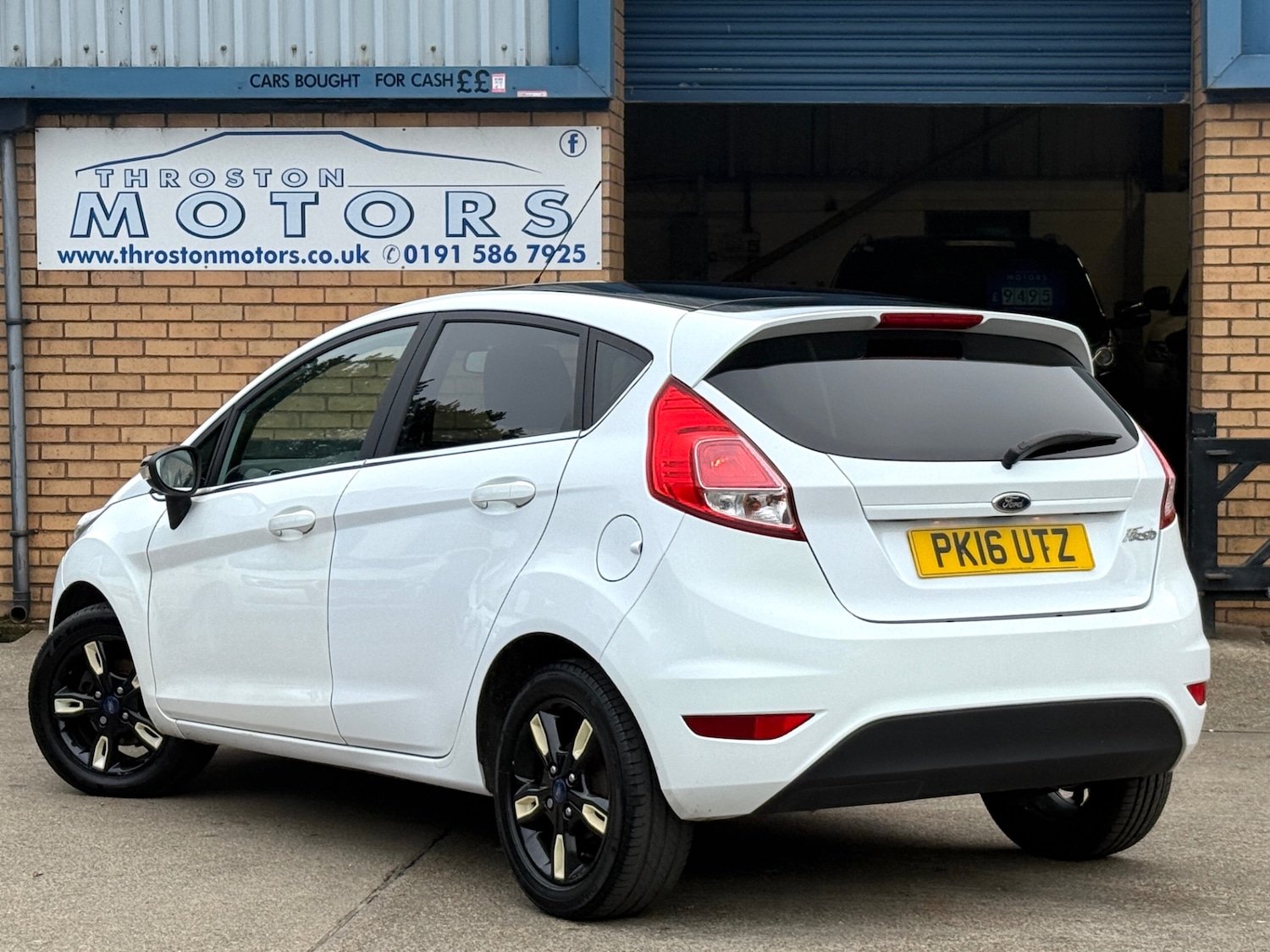 Used Ford Fiesta 2016 for sale - 76065294: Photo 3