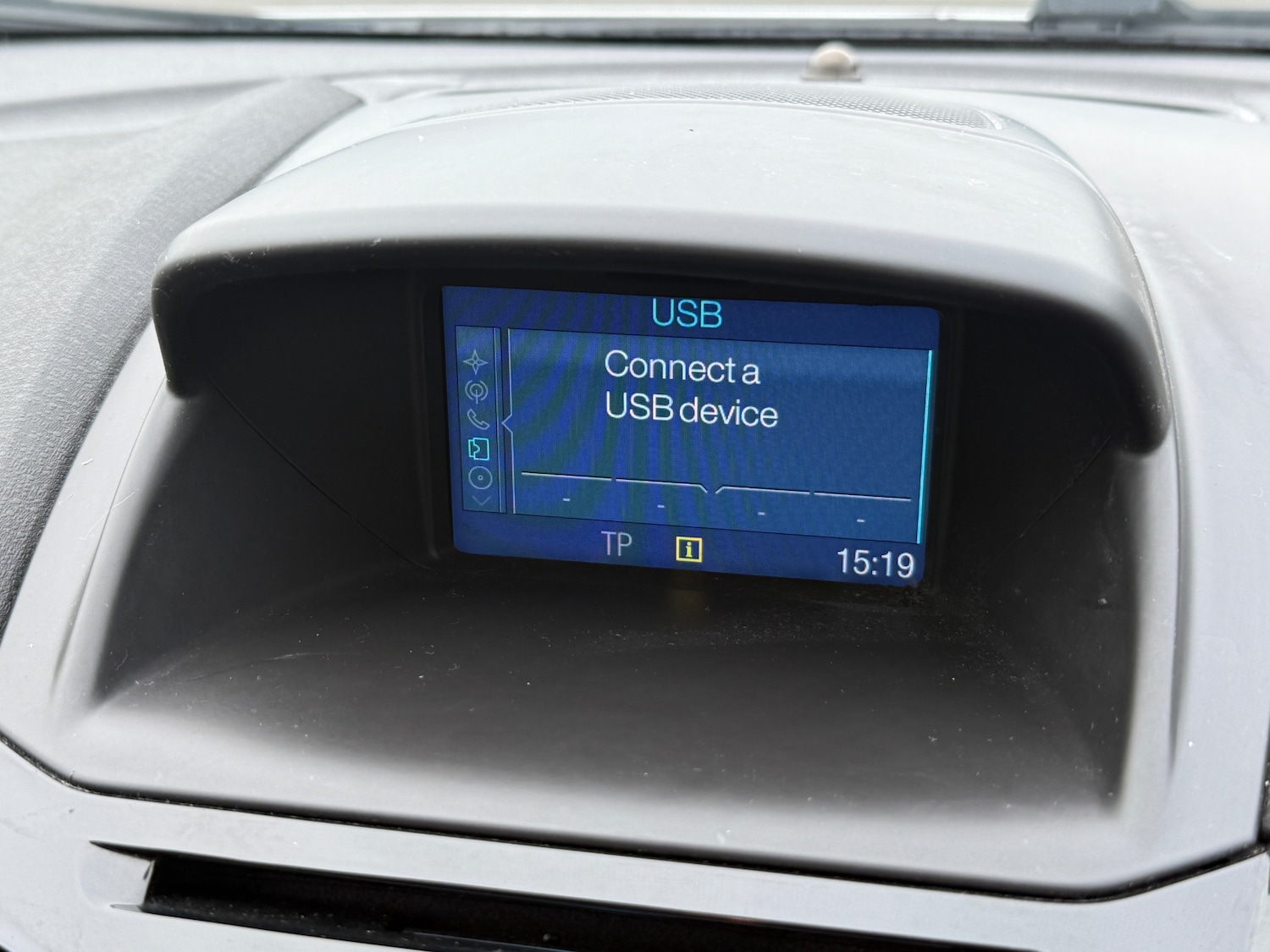 Used Ford Fiesta 2016 for sale - 76065294: Photo 30