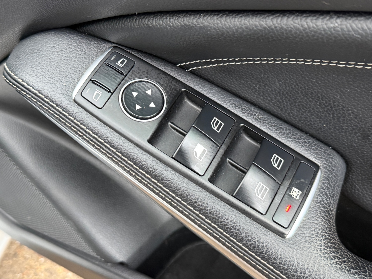 Used Mercedes-Benz A-Class 2015 for sale - 77501253: Photo 29