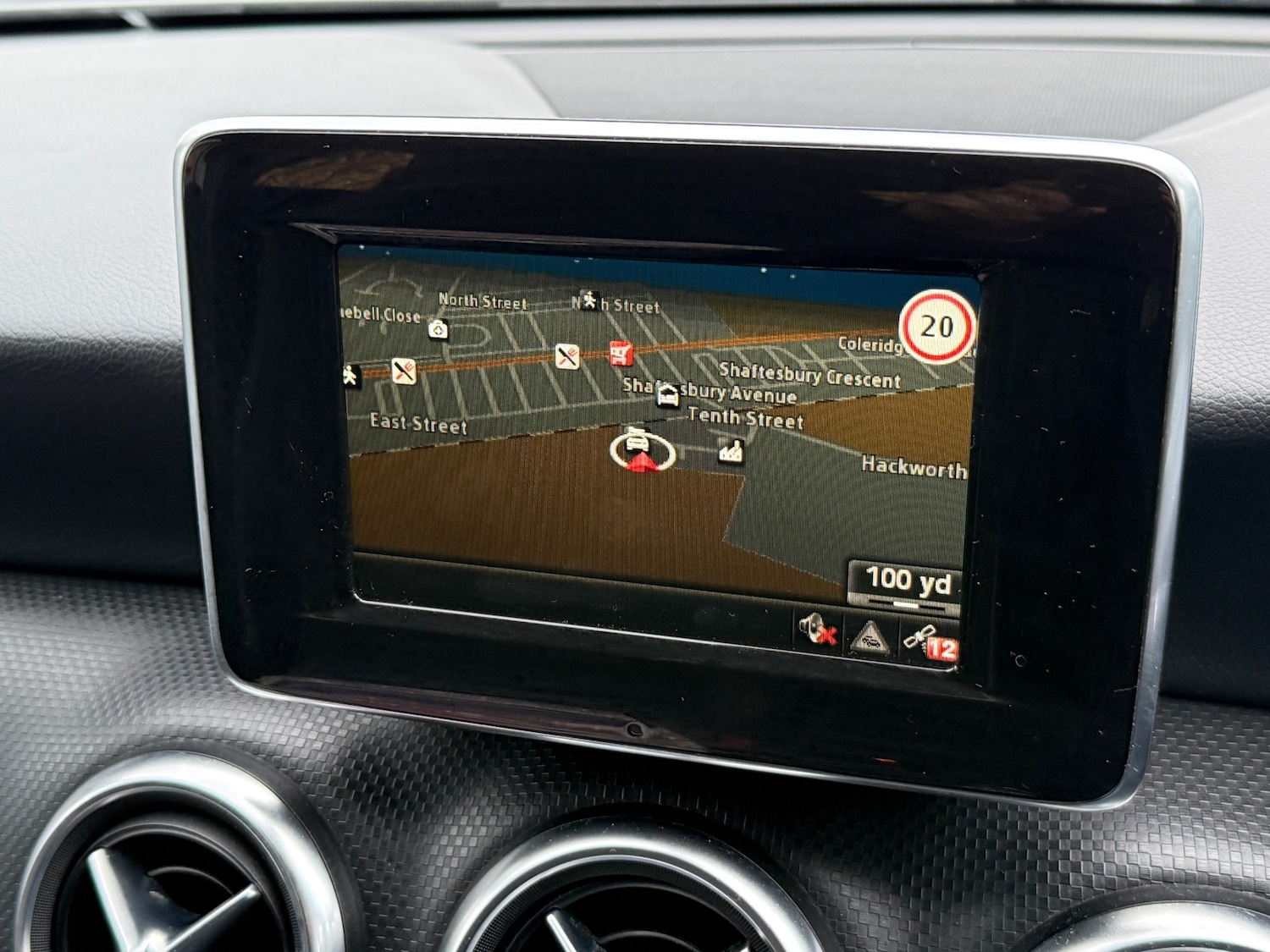 Used Mercedes-Benz A-Class 2015 for sale - 77501253: Photo 31